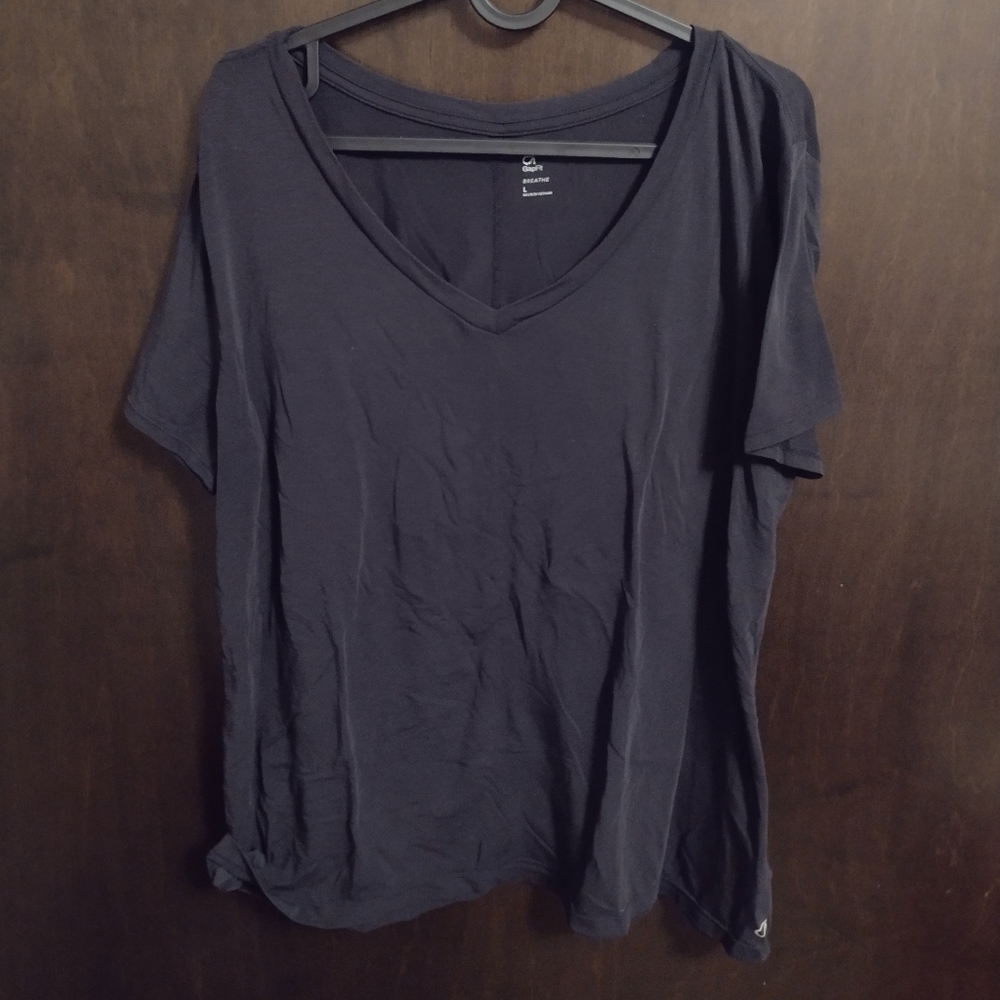 Gap fit V neck black tee size L